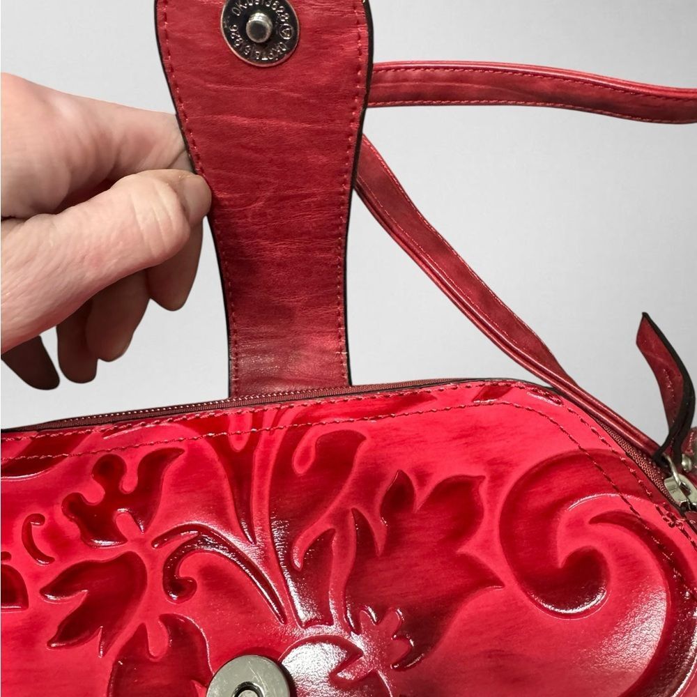 M.C. Marc Chantal Red Tooled Leather Vintage Floral Embossed Crossbody Bag - Picture 14 of 15